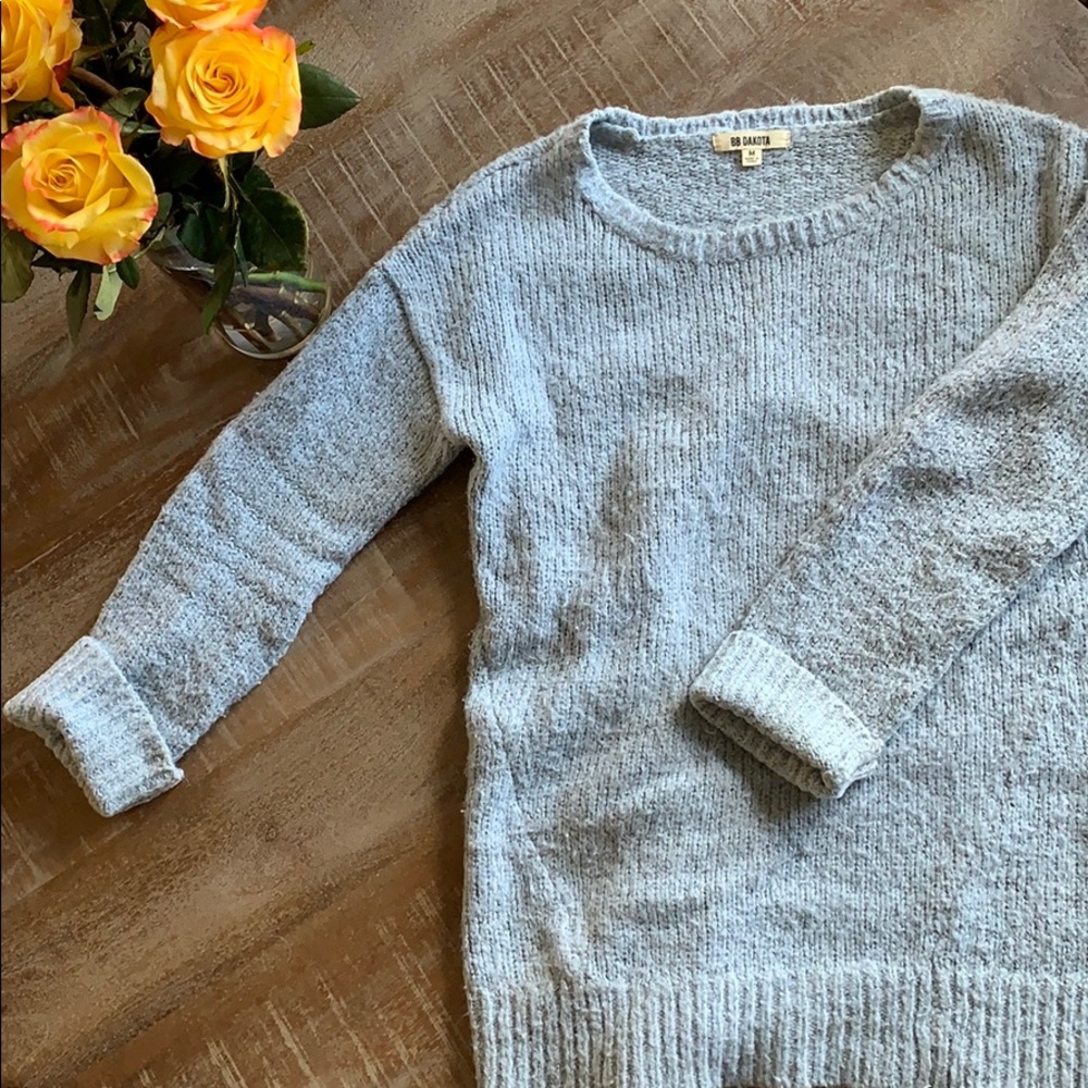 BB Dakota Sweater